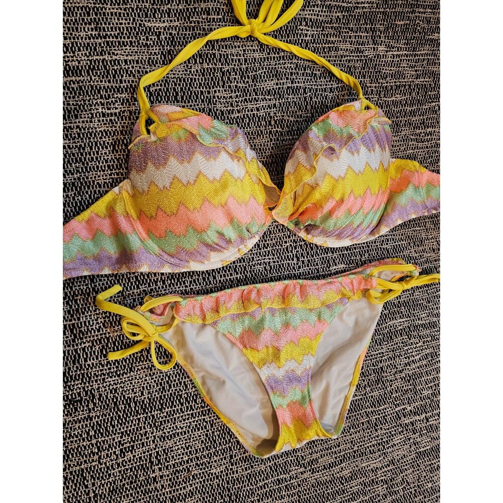 Victoria’s Secret Bikini Set 36DD Top Large Bottom Lace Ruffles Halter Swimsuit